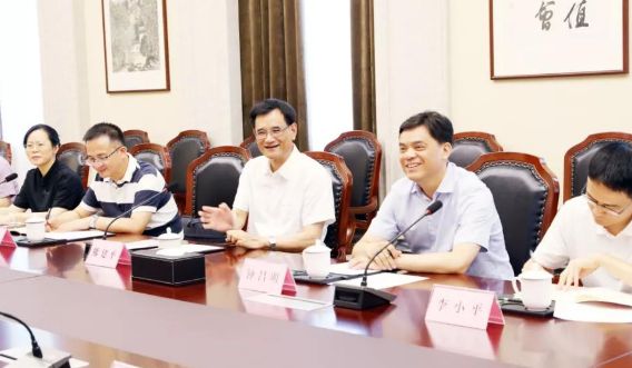 浙江省委常委、统战部部长熊建平考察万丰集团